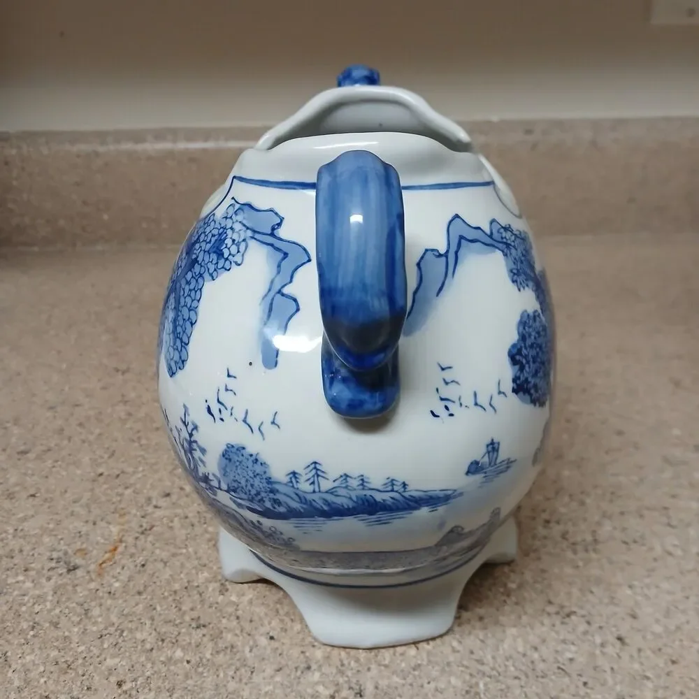 Vtg Blue & White Chinoiserie Vase Bombay Shape Cachepot Double Scroll Handle